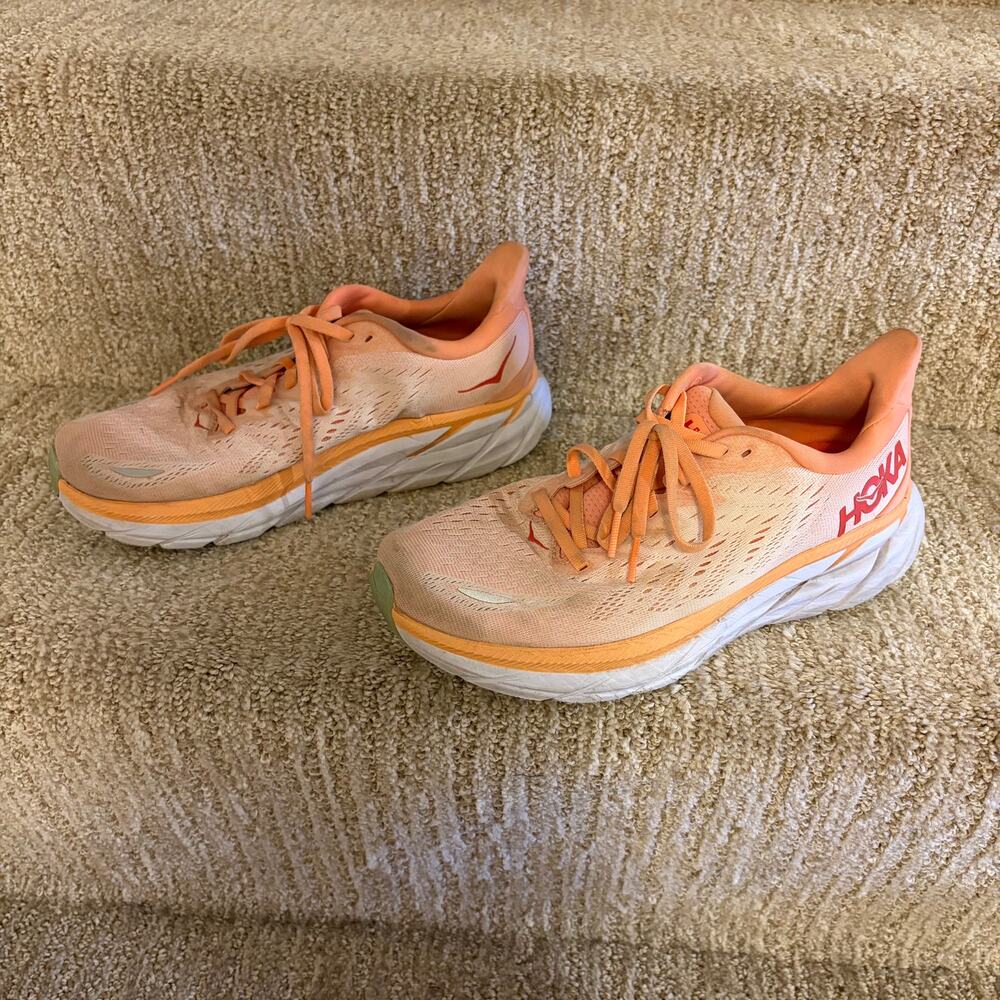 Hoka One One Clifton 8 Women's 7.5 B Orange Athletic Running Shoes Cantaloupe